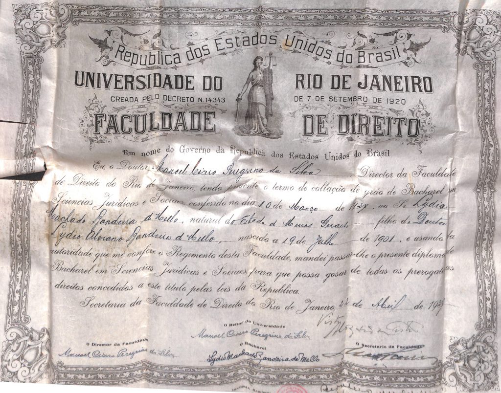 01 Diploma Lydio (PDF)